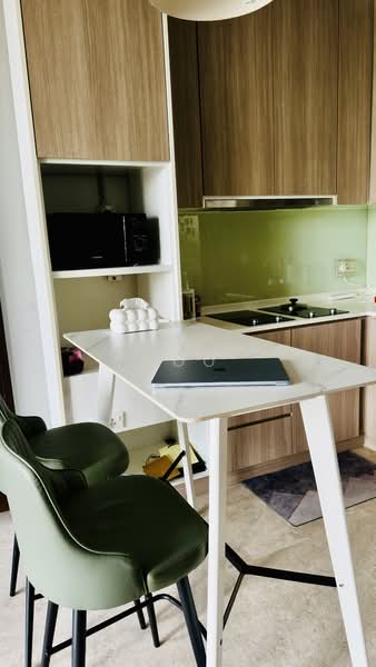 The Hillier, 6 Hillview Rise, 2 Bedrooms, 818 sqft, Condominium For Rent, by George Foo, 60016694 - Kitchen - PropertyGuru.com.sg