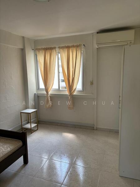 33 Marine Crescent, 33 Marine Crescent, 2 Bedrooms, 699 sqft, HDB Flat For Rent, by Andrew Chua, 60016927 - Bedroom - PropertyGuru.com.sg
