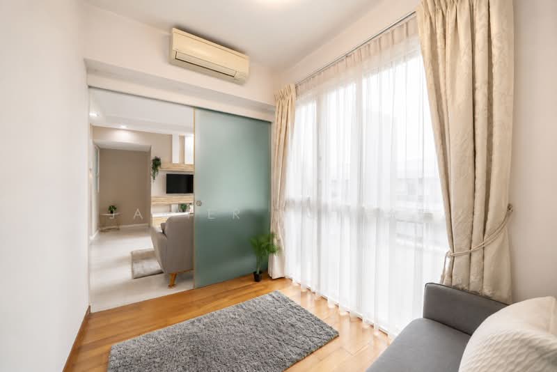 Suites at Orchard, 38 Handy Road, 2 Bedrooms, 861 sqft, Condominium For Sale, by Javier Ng 黄允健, 60016944 - PropertyGuru.com.sg