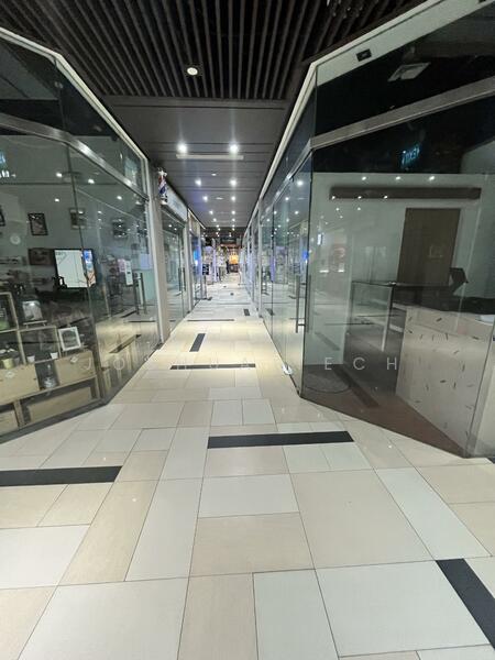 East Village, 430 Upper Changi Road, 205 sqft, Food & Beverage For Sale, by Joshua Tech, 60017152 - CommercialGuru.com.sg