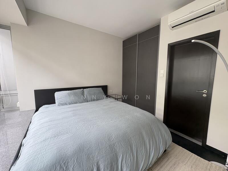 8 @ Mount Sophia, 10 Mount Sophia, 1 Bedroom, 861 sqft, Condominium For Rent, by Danny Wong, 60017167 - Bedroom - PropertyGuru.com.sg