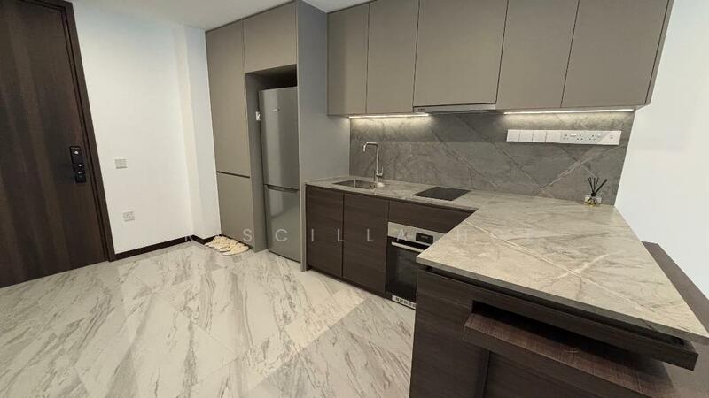 Well equipped open kitchen concept