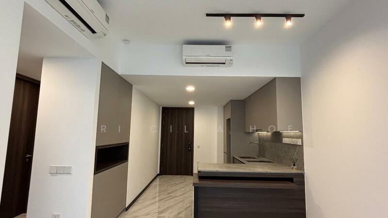 Trendy lightings n roomy dining area