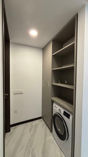 Pragmatic laundry and ironing area