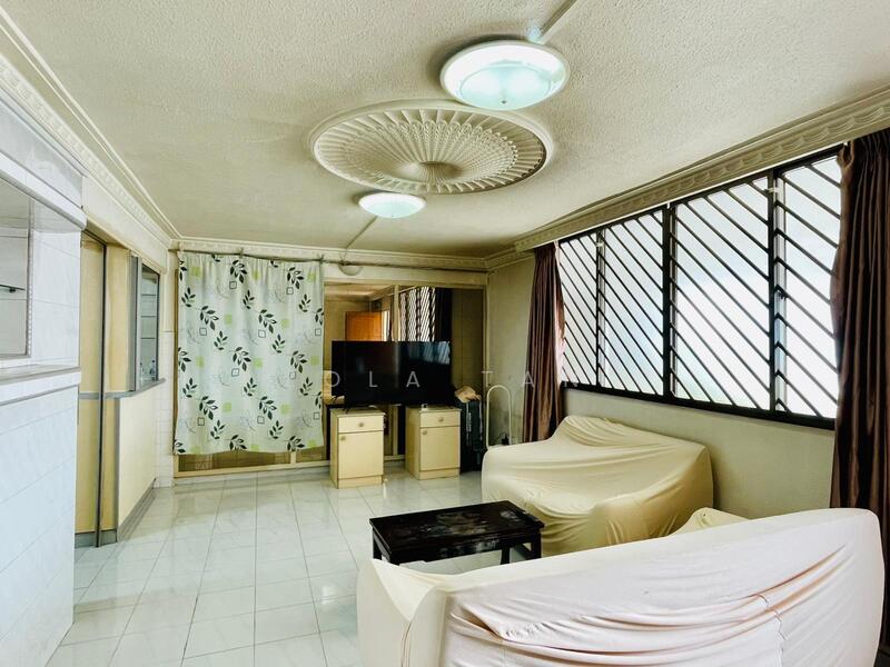 760 Yishun Street 72, 760 Yishun Street 72, Sembawang / Yishun, Room Rental, 250 sqft, HDB Flat For Rent, by Zola Tan, 60017233 - Living Room - PropertyGuru.com.sg