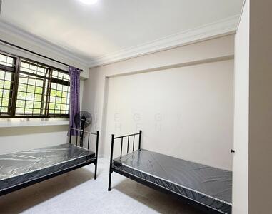 For Rent - 409 Sembawang Drive