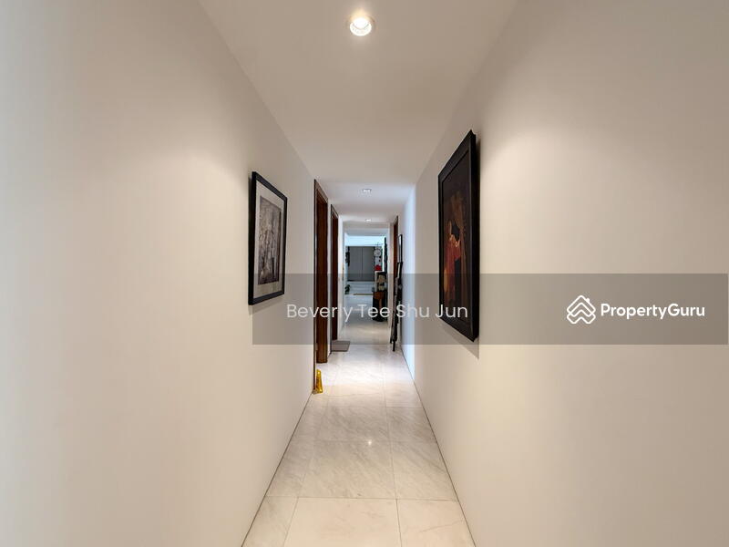 For Rent - Hills Apartment