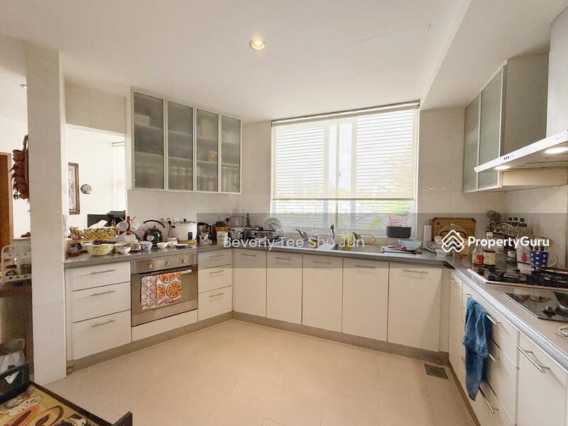 For Rent - Hills Apartment