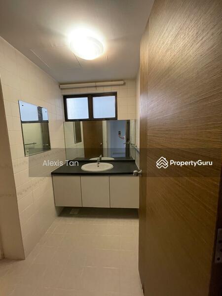 Common Bathroom