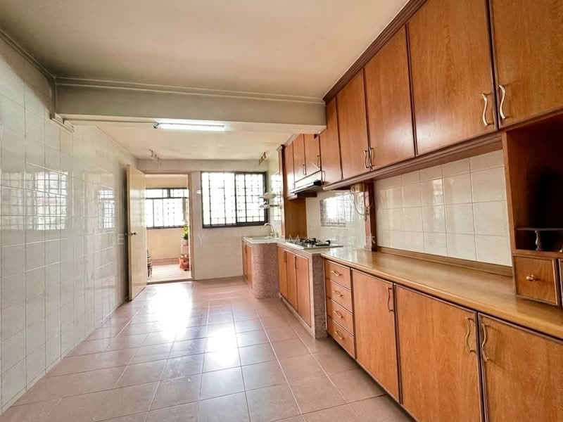 15 Marsiling Lane, 15 Marsiling Lane, 3 Bedrooms, 818 sqft, HDB Flat For Sale, by Wendy Lim (林秋凭), 60017715 - Kitchen - PropertyGuru.com.sg