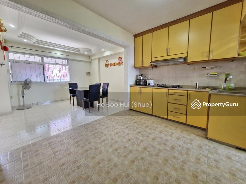 For Sale - 762 Pasir Ris Street 71