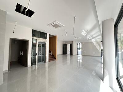 For Sale - Jalan Lekub