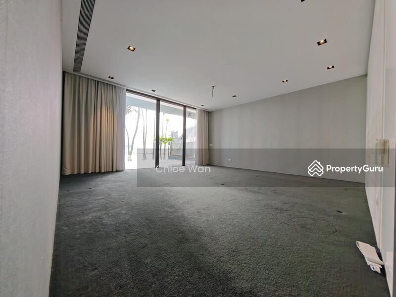 Level 1 bedroom