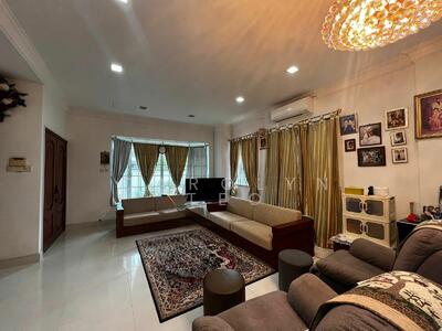 For Sale - Semi Detached 1KM to CHIJ St Nicholas Girls