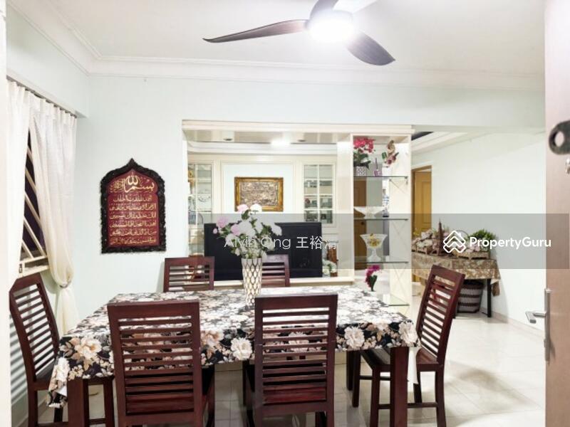 For Sale - 118 Pasir Ris Street 11