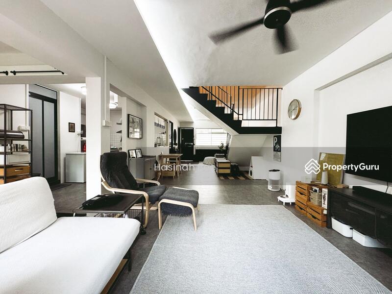 Spacious and cosy Living Room