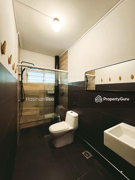 Modern Bathroom