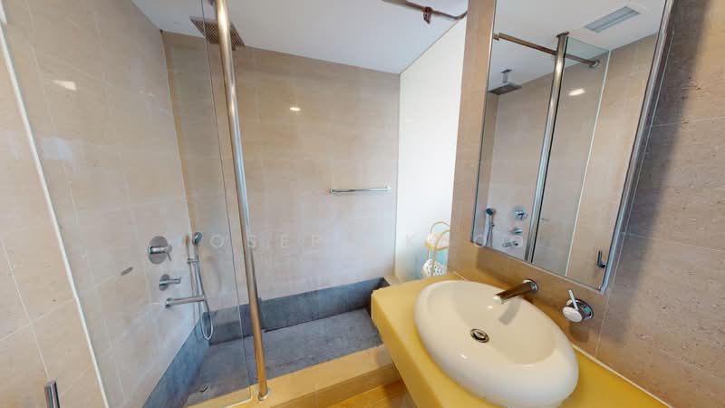 The Clift, 21 McCallum Street, 1 Bedroom, 495 sqft, Apartment For Sale, by Joseph Khoo, 60018289 - Bathroom - PropertyGuru.com.sg