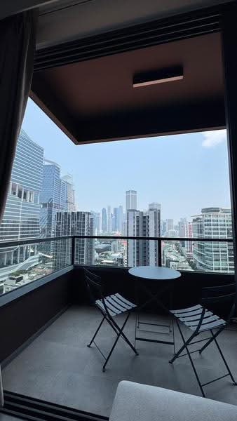 Midtown Modern, 18 Tan Quee Lan Street, Beach Road / Bugis / Rochor, 2 Bedrooms, 635 sqft, Condominium For Sale, by Kris Poh, 60018290 - Balcony - PropertyGuru.com.sg