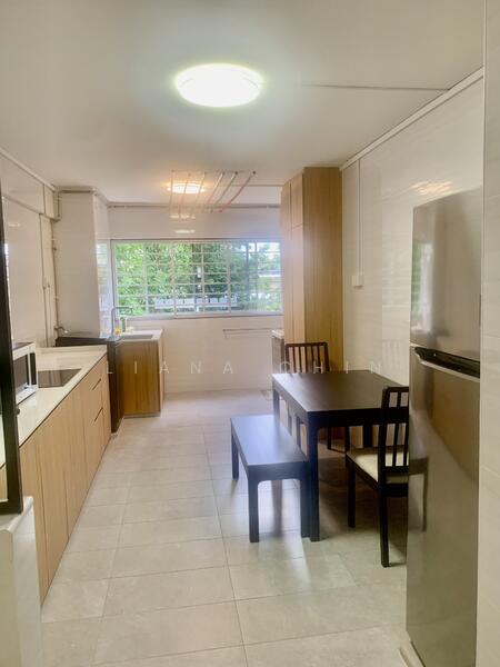 326 Clementi Avenue 5, 326 Clementi Avenue 5, 2 Bedrooms, 721 sqft, HDB Flat For Rent, by Liana Chin, 60018402 - Kitchen - PropertyGuru.com.sg