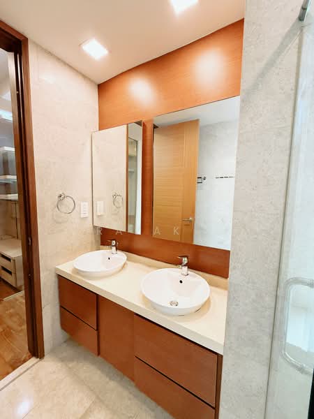 bowmont garden, Bowmont gardens, 7 Bedrooms, 4,500 sqft, Semi-Detached House For Rent, by Razak ., 60018472 - Bathroom - PropertyGuru.com.sg