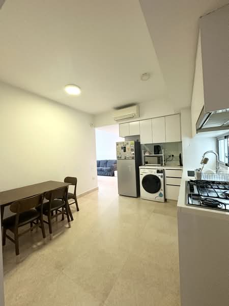 Eight Riversuites, 2 Whampoa East, 3 Bedrooms, 936 sqft, Condominium For Rent, by Joel Tan, 60018481 - PropertyGuru.com.sg