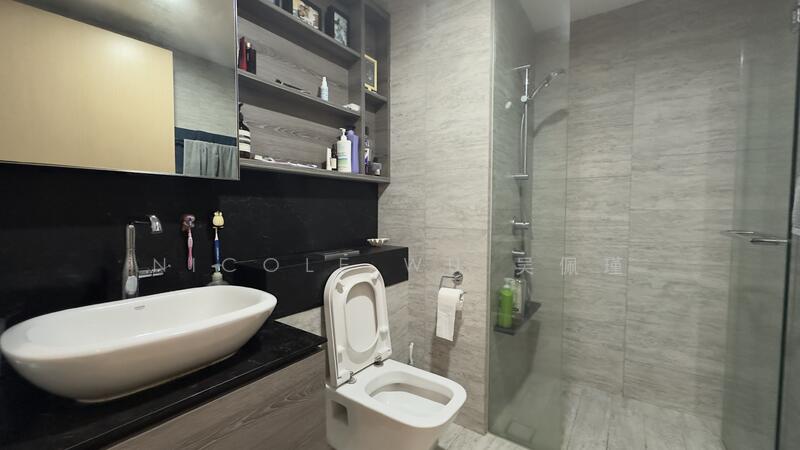 Harbour View Gardens, 221 Pasir Panjang Road, Buona Vista / West Coast / Clementi New Town, 2 Bedrooms, 657 sqft, Apartment For Rent, by Nicole Wu 吴佩瑾, 60018559 - Bathroom - PropertyGuru.com.sg