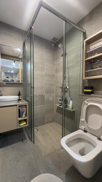 Harbour View Gardens, 221 Pasir Panjang Road, Buona Vista / West Coast / Clementi New Town, 2 Bedrooms, 657 sqft, Apartment For Rent, by Nicole Wu 吴佩瑾, 60018559 - Bathroom - PropertyGuru.com.sg