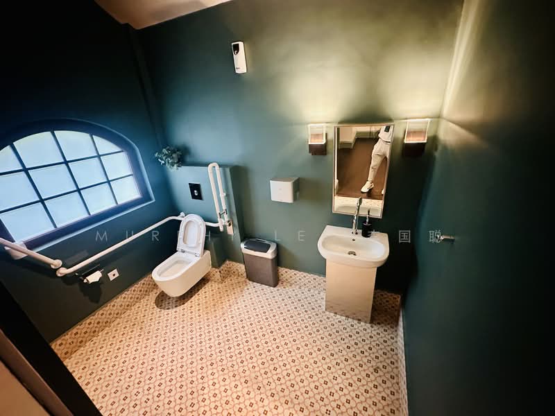 Klimt Cairnhill, 71 Cairnhill Road, 4 Bedrooms, 2,056 sqft, Condominium For Rent, by Murphy Lee 李国聪, 60018612 - Bathroom - PropertyGuru.com.sg