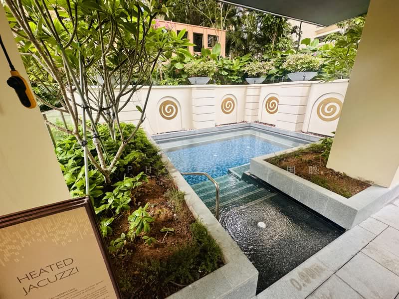 Klimt Cairnhill, 71 Cairnhill Road, 4 Bedrooms, 2,056 sqft, Condominium For Rent, by Murphy Lee 李国聪, 60018612 - Pool - PropertyGuru.com.sg