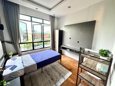 For Rent - Eastpoint Green