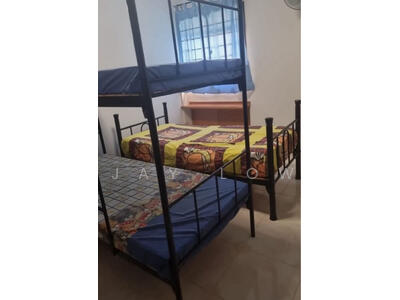 For Rent - 710 Tampines Street 71