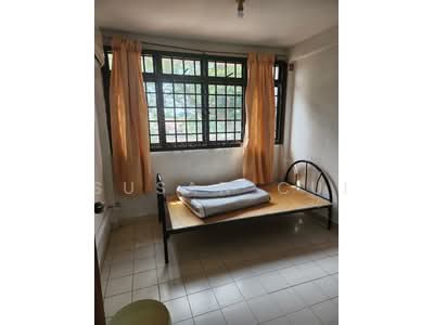 For Rent - 4 Queen's Road