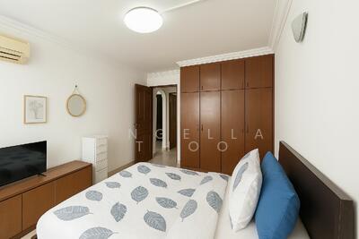 For Sale - 328 Serangoon Avenue 3