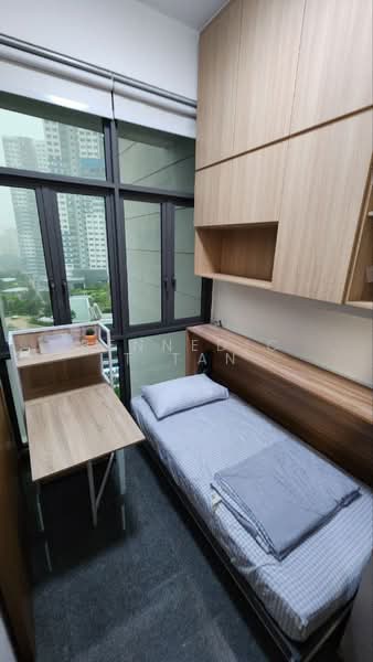 Seahill, 121 West Coast Crescent, Room Rental, 120 sqft, Condominium For Rent, by Bennedict Tan, 60019200 - Bedroom CR4 - PropertyGuru.com.sg