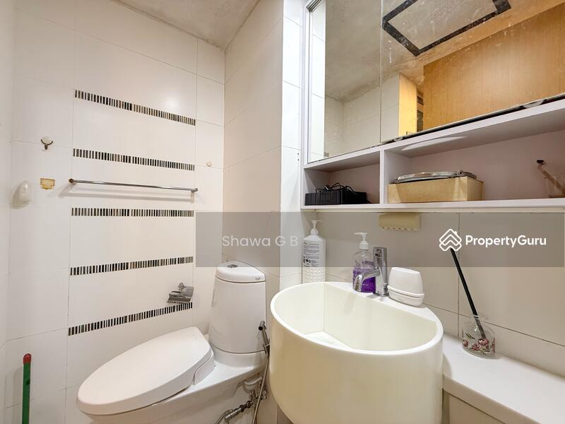 Common Bathroom 