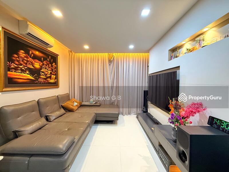For Sale - The Quartz