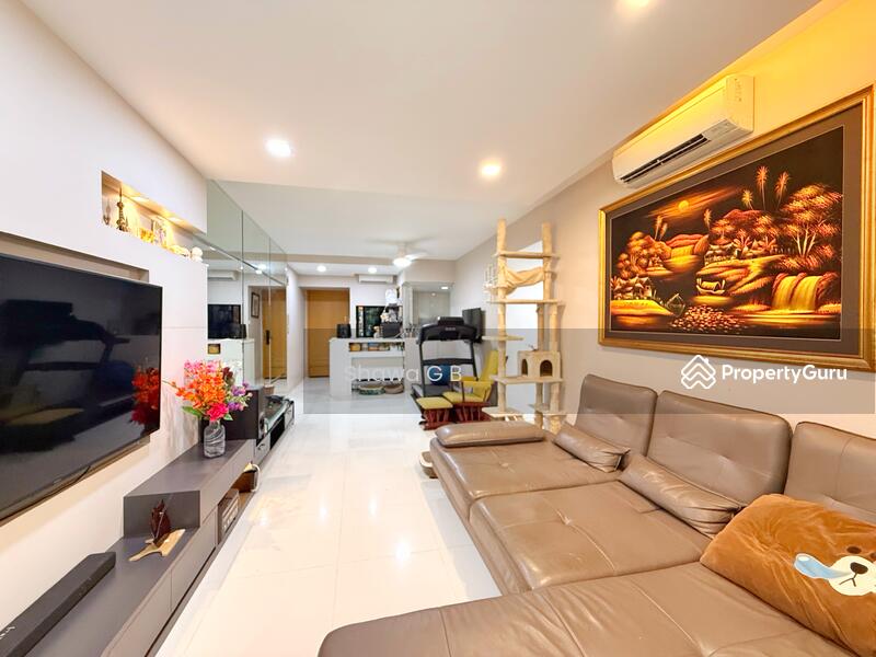 For Sale - The Quartz