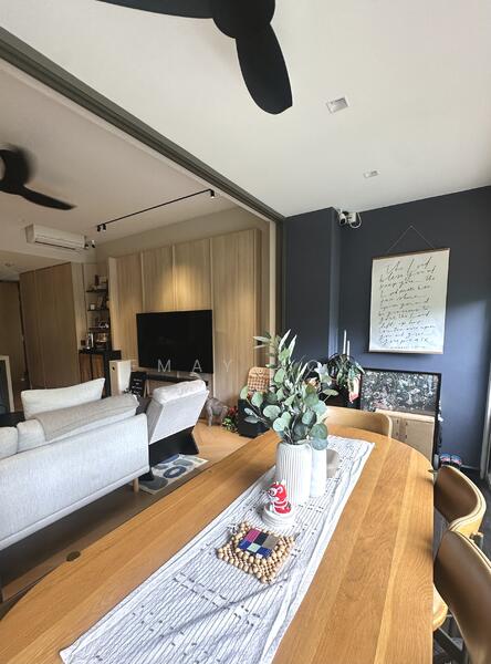 The Tre Ver Condominium For Sale at S$ 2,350,000 | PropertyGuru Singapore - Dining Room