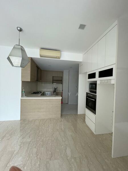 The Montana, 8 Jalan Mutiara, Tanglin / Holland / Bukit Timah, 3 Bedrooms, 1,324 sqft, Condominium For Rent, by Sue Yap, 60019453 - Kitchen and Dining Room - PropertyGuru.com.sg