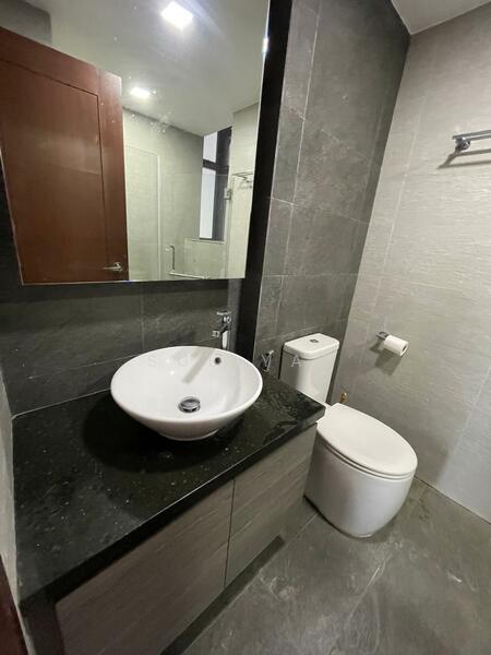 The Montana, 8 Jalan Mutiara, Tanglin / Holland / Bukit Timah, 3 Bedrooms, 1,324 sqft, Condominium For Rent, by Sue Yap, 60019453 - Common Bathroom - PropertyGuru.com.sg