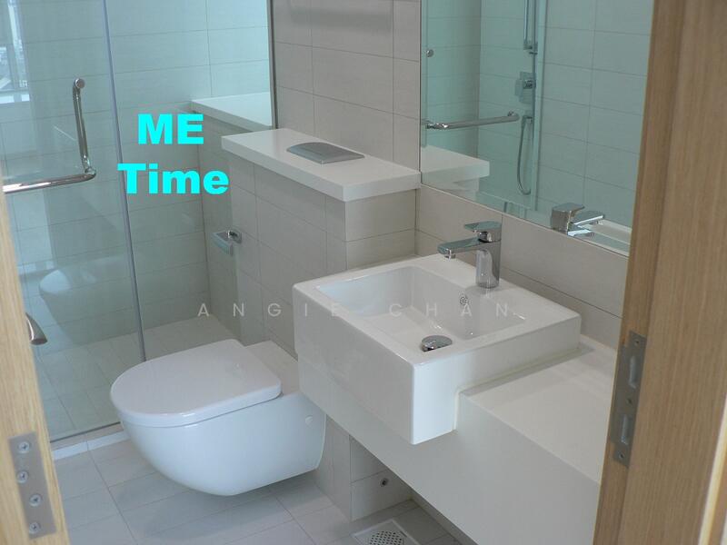 Time Stands Still .. in this Comfy Intimate Retreat 