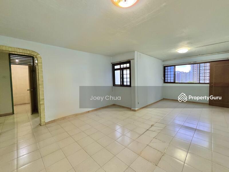 Living & Dining Area