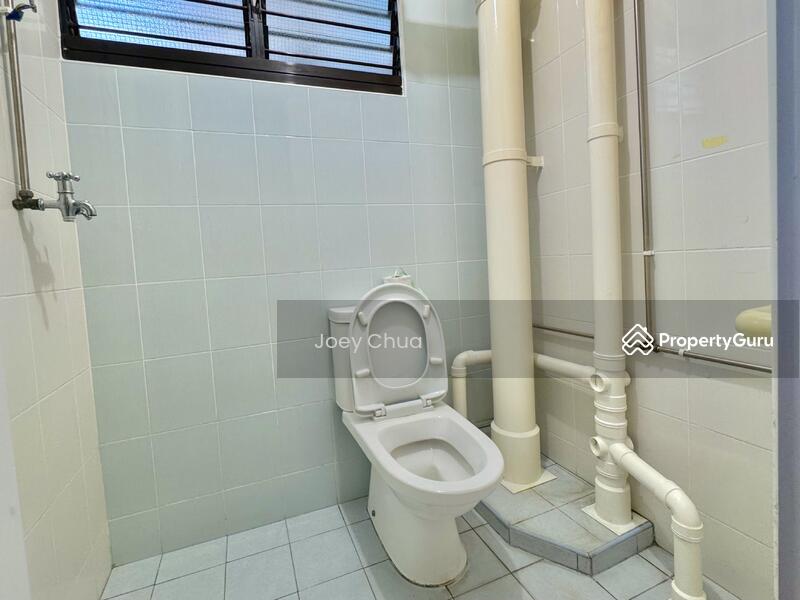 Common Bathroom