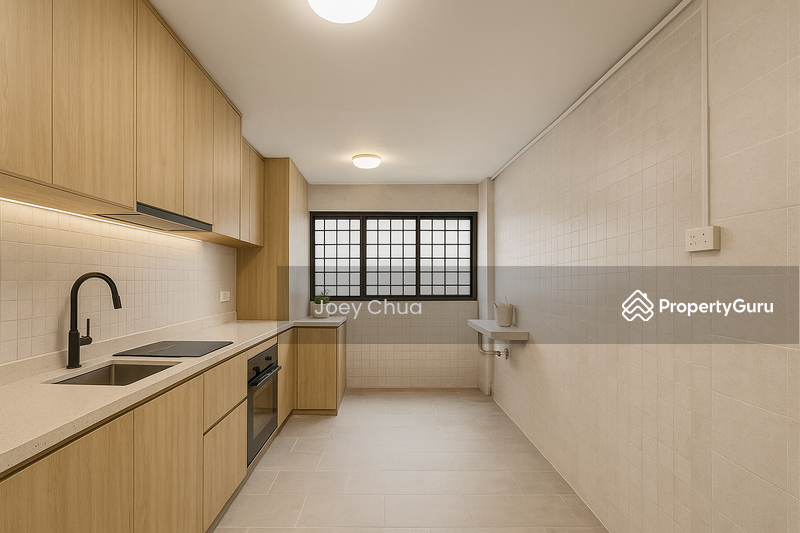 Kitchen (virtually staged)
