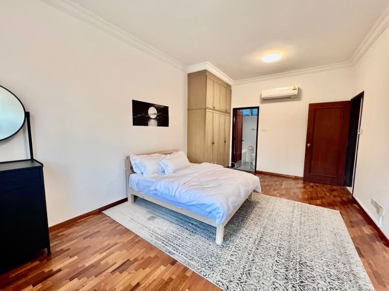 Villa De West, 5 How Sun Drive, Room Rental, 200 sqft, Condominium For Rent, by Glenn Wong, 60019571 - PropertyGuru.com.sg