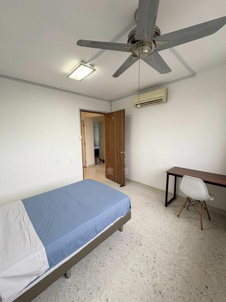 For Rent - Cheap Common Bedrooms @ Botanic Gardens MRT