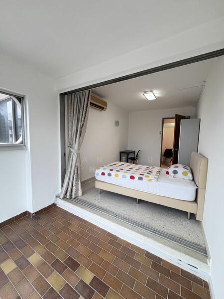 For Rent - Cheap Common Bedrooms @ Botanic Gardens MRT