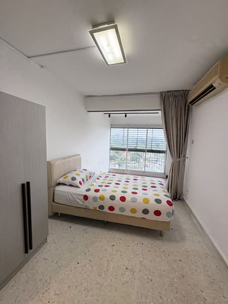 Cheap Common Bedrooms @ Botanic Gardens MRT, Tan Kim Cheng Road, Room Rental, 143 sqft, Apartment For Rent, by Alan Tsui 徐先生, 60019622 - PropertyGuru.com.sg