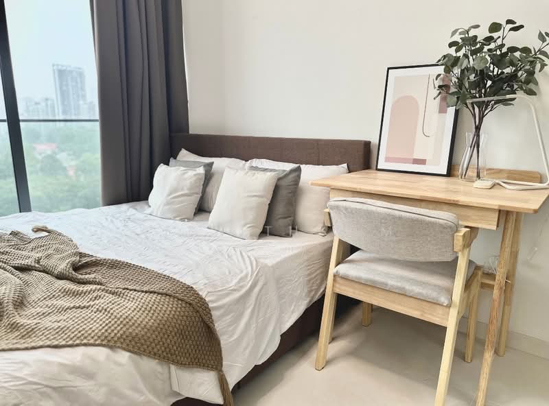 Forte Suites, 88 Mergui Road, 1 Bedroom, 300 sqft, Condominium For Rent, by Kenneth Sim, 60019709 - This Bedroom n Study settee - PropertyGuru.com.sg